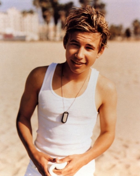 1999 Jonathan Taylor Thomas Calendar