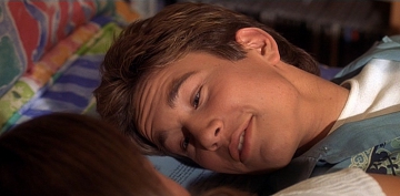 Jonathan Taylor Thomas in I'll Be Home for Christmas
