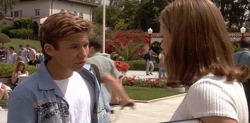 Jonathan Taylor Thomas and Jessica Biel in I'll Be Home for Christmas