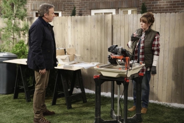 LAST MAN STANDING - "Helen Potts" - Patricia Richardson & Tim Allen