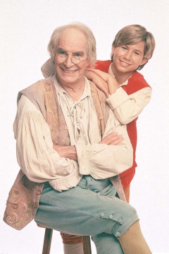 Jonathan Taylor Thomas and Martin Landau - Promotional Picture