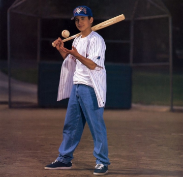 1998 Jonathan Taylor Thomas Calendar - April